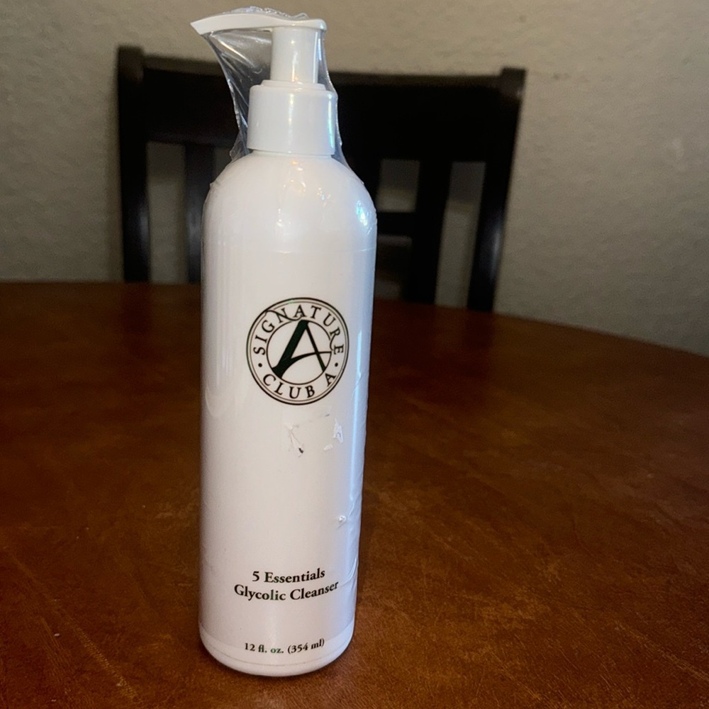 SIGNATURE CLUB A 5 ESSENTIALS Glycolic Cleanser 12 Fl. Oz. New Sealed